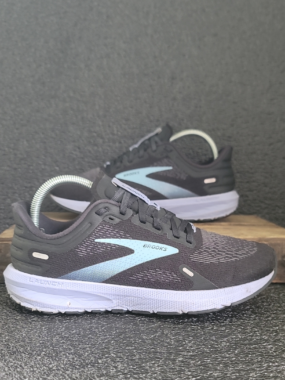 Brooks Womens Running  Launch GTS 9 'Black Ebony Purple' Wmns 9 Fast Shipping